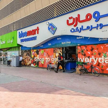 Kaya Hostel Dubai Exterior photo